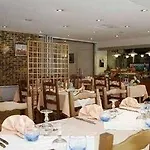 Hotel Le Roxane 3*