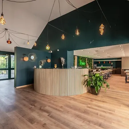 Hotel Le Roxane