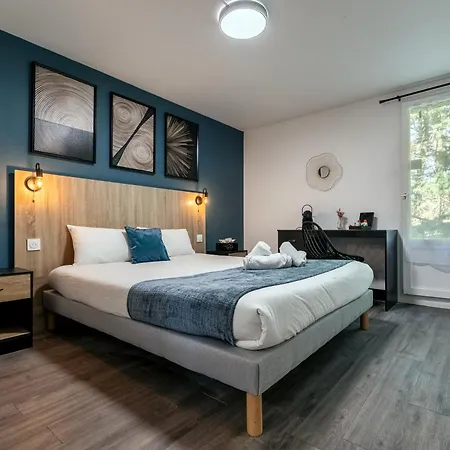 Hotel Le Roxane Saint-Laurent-des-Vignes