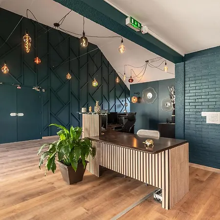 Le Roxane Hotel 3*