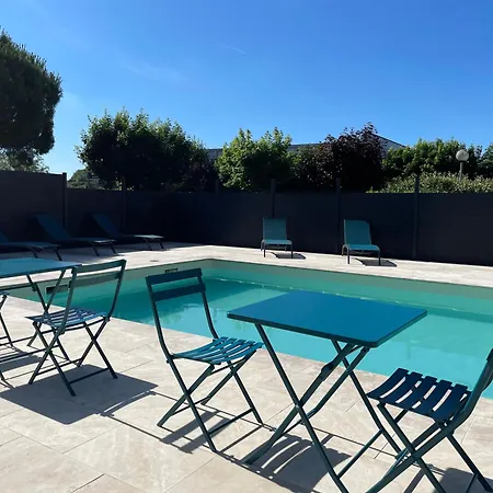 Hotel Le Roxane Saint-Laurent-des-Vignes