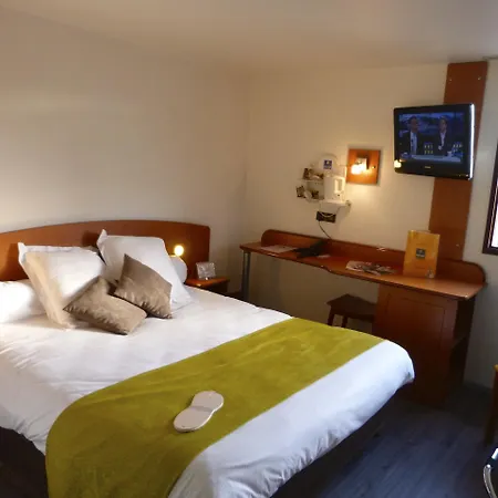 Le Roxane 3* Saint-Laurent-des-Vignes