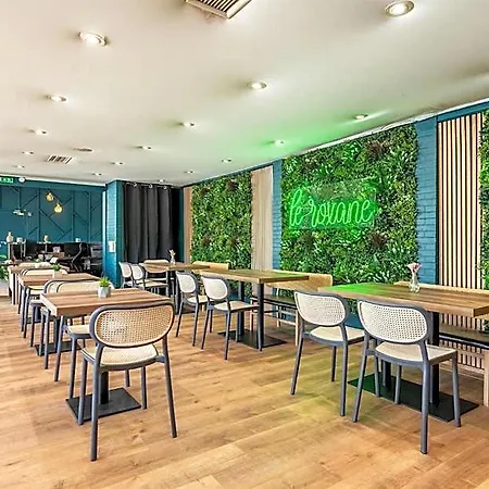 Hotel Le Roxane