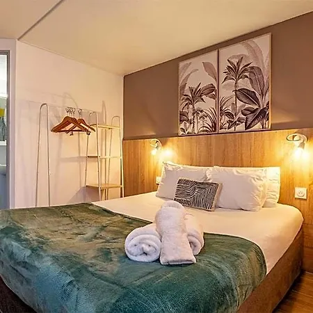 Hotel Le Roxane 3*
