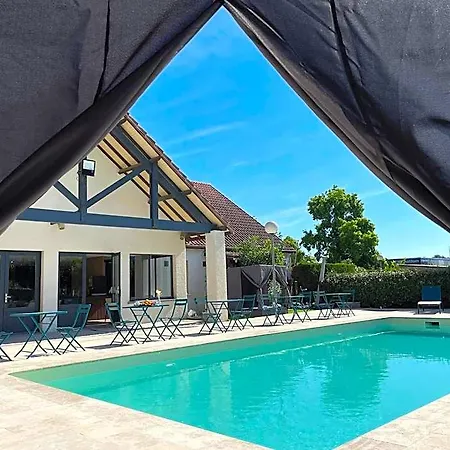 Hotel Le Roxane Saint-Laurent-des-Vignes