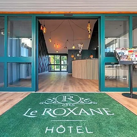 Le Roxane Hotel Saint-Laurent-des-Vignes