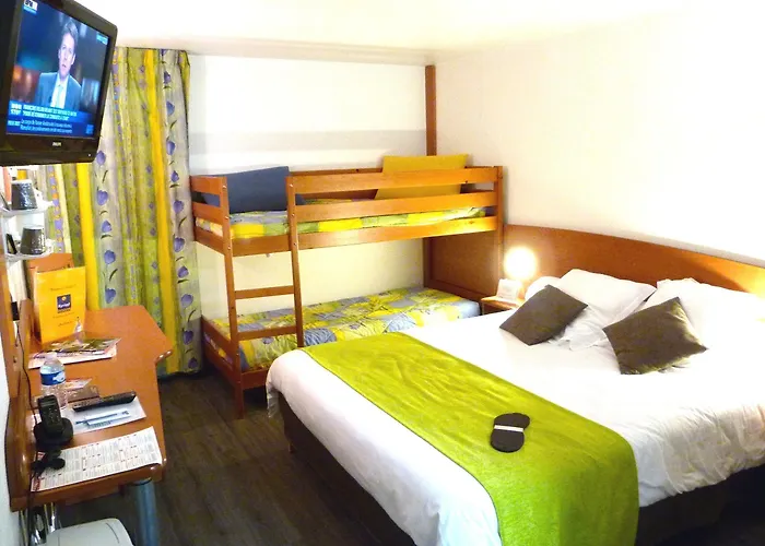 Le Roxane Hotel Saint-Laurent-des-Vignes