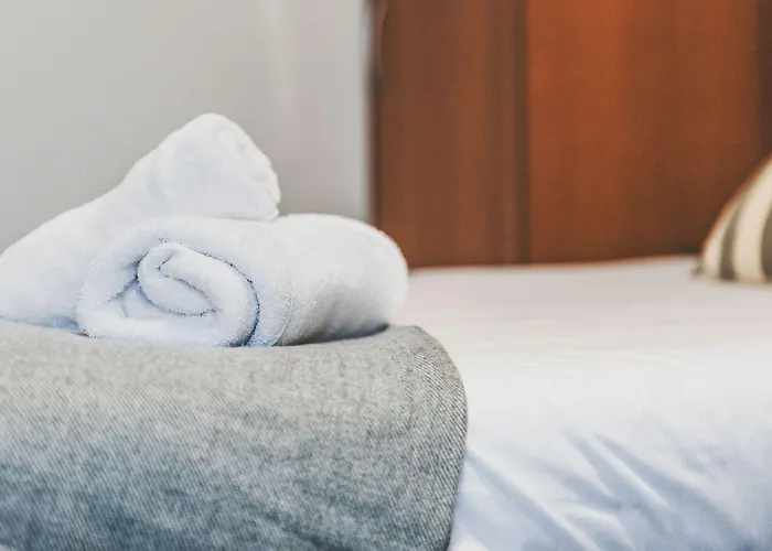 Hotel Le Roxane Saint-Laurent-des-Vignes