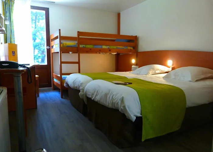 Hotel Le Roxane Saint-Laurent-des-Vignes